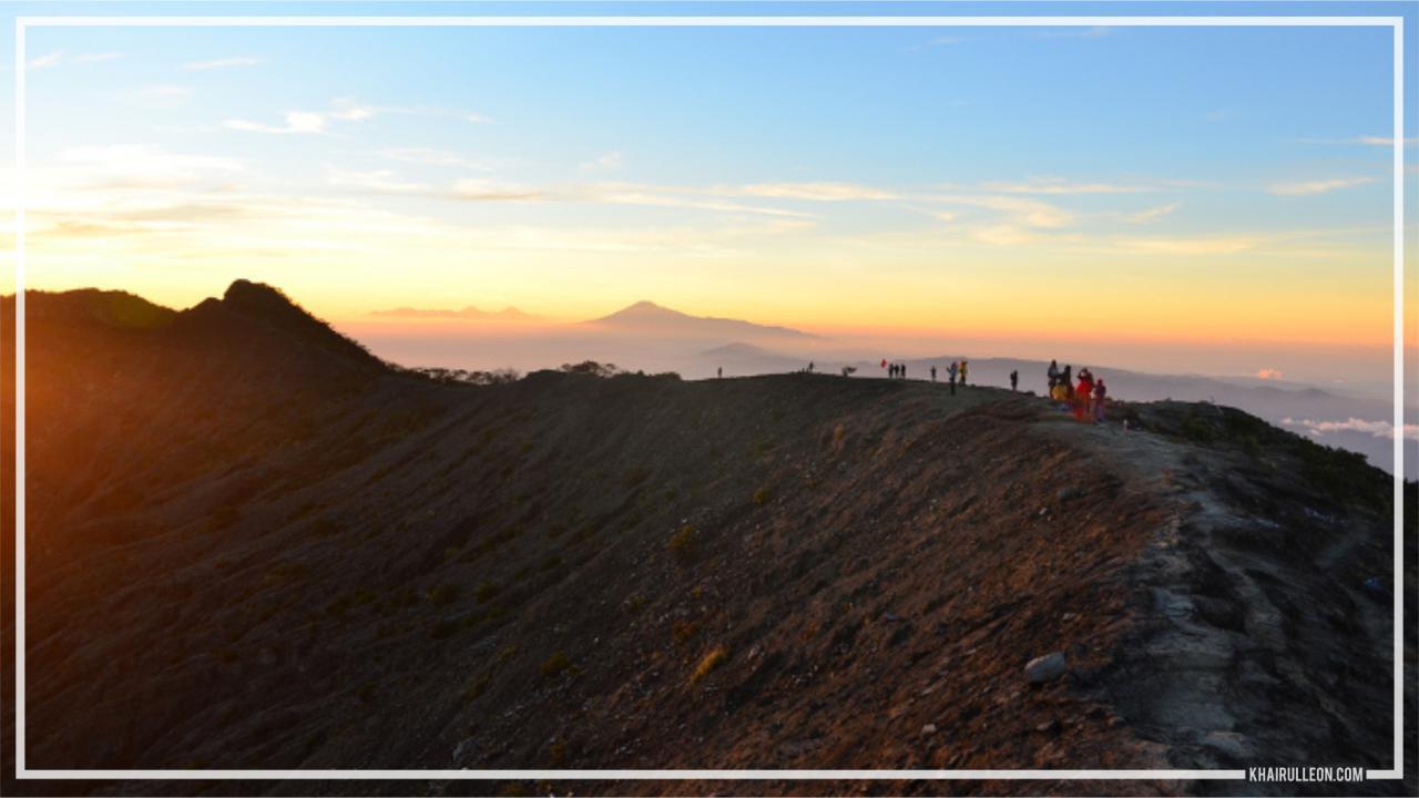 Ciremai jalur gunung pendakian peta Pembekalan makanan dan minuman pendakian gunung ciremai selama 3 hari