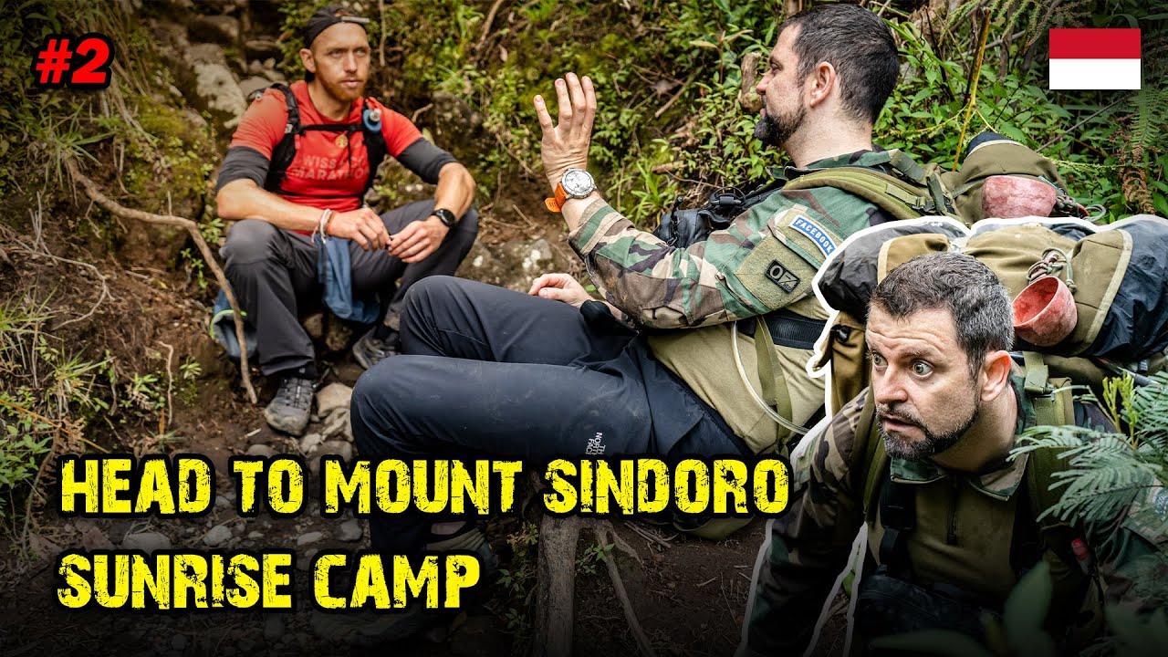 Persiapan mendaki gunung di Jawa Tengah selama musim hujan