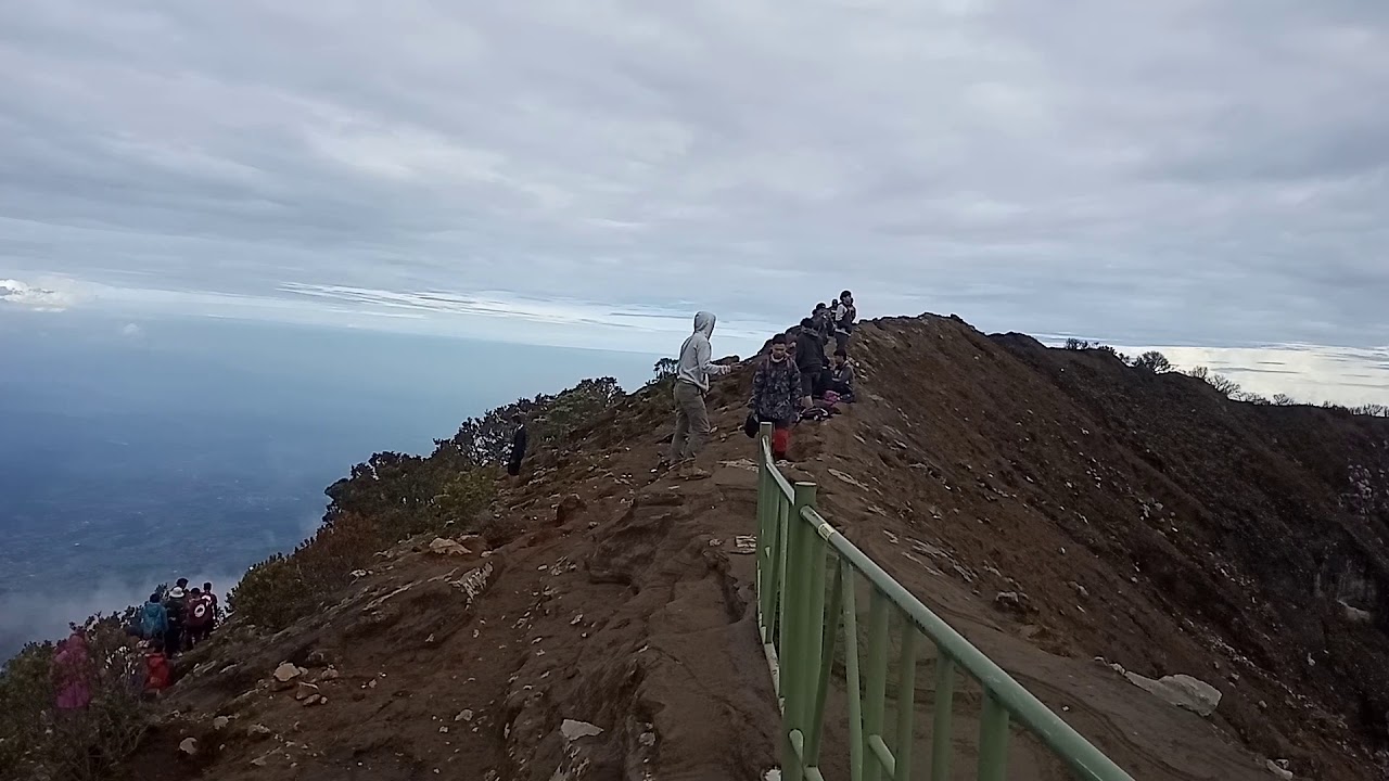 Persiapan pendakian gunung ciremai untuk pemula jalur palutungan