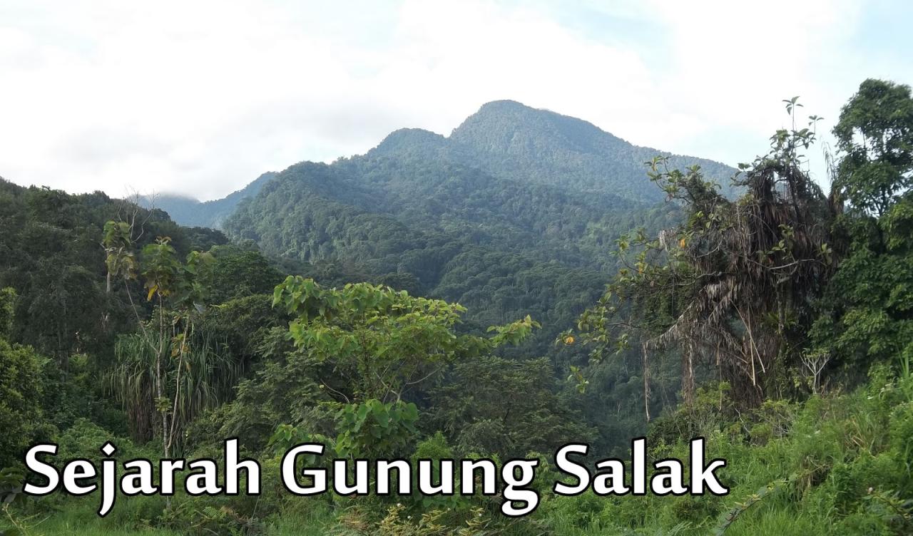 Indonesia salak mountains java mystical stories gunung mount indoindians Ritual mistis dan sesaji di Gunung Salak