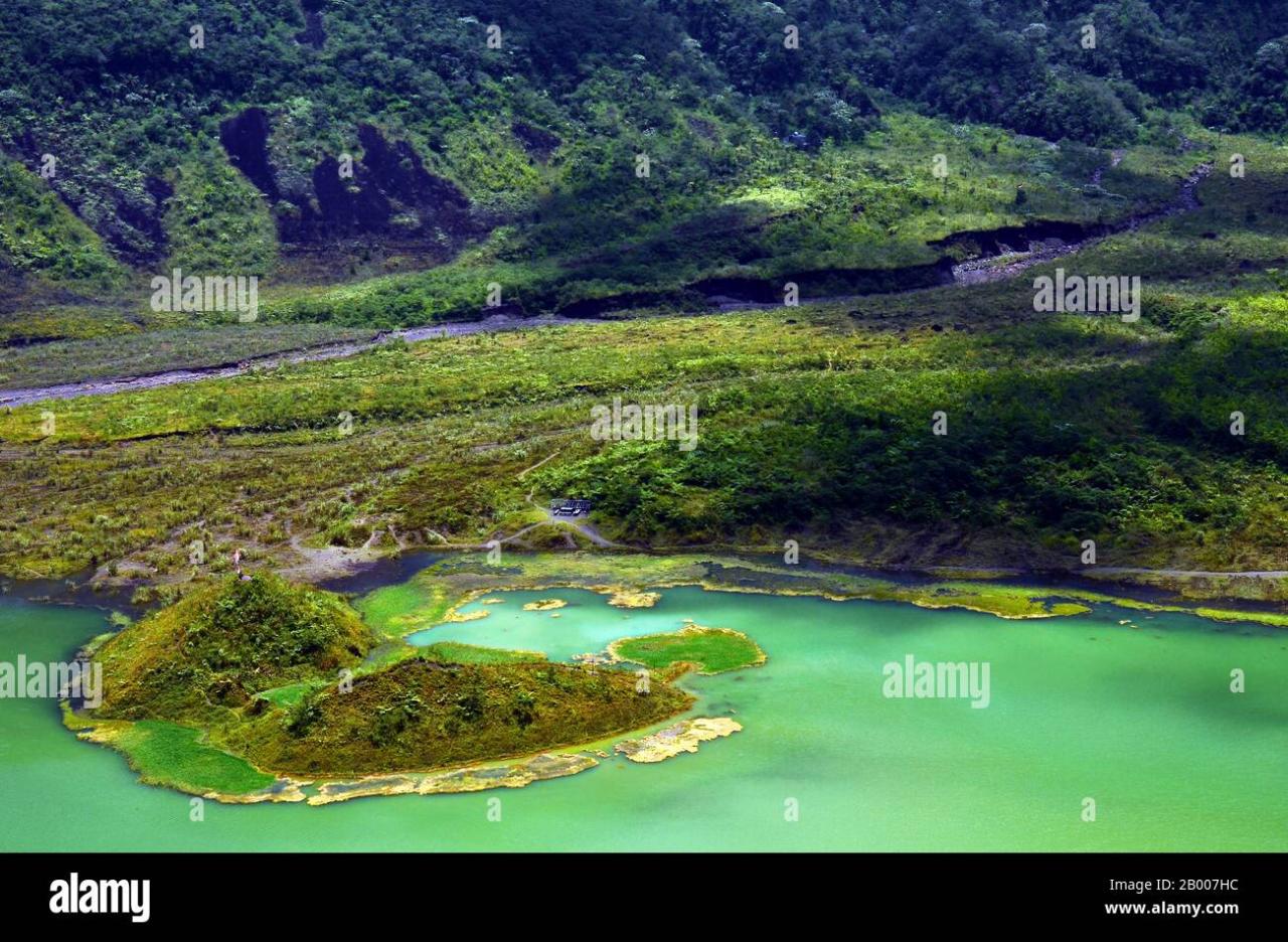 Spot sunset paling bagus di gunung-gunung Jawa Barat