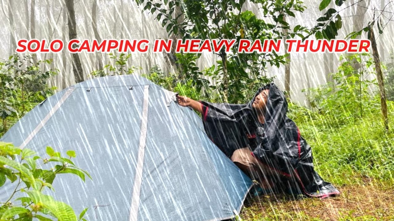 Membuat tenda yang aman dan nyaman saat hujan deras di gunung